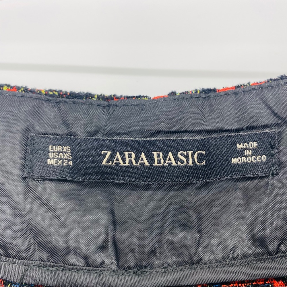 NEW Zara High Rise Red Black Floral Jacquard Zipper Short Size XS - Picture 9 of 10